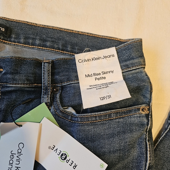 Calvin Klein Indigo Petite Skinny Jeans - Picture 4 of 6